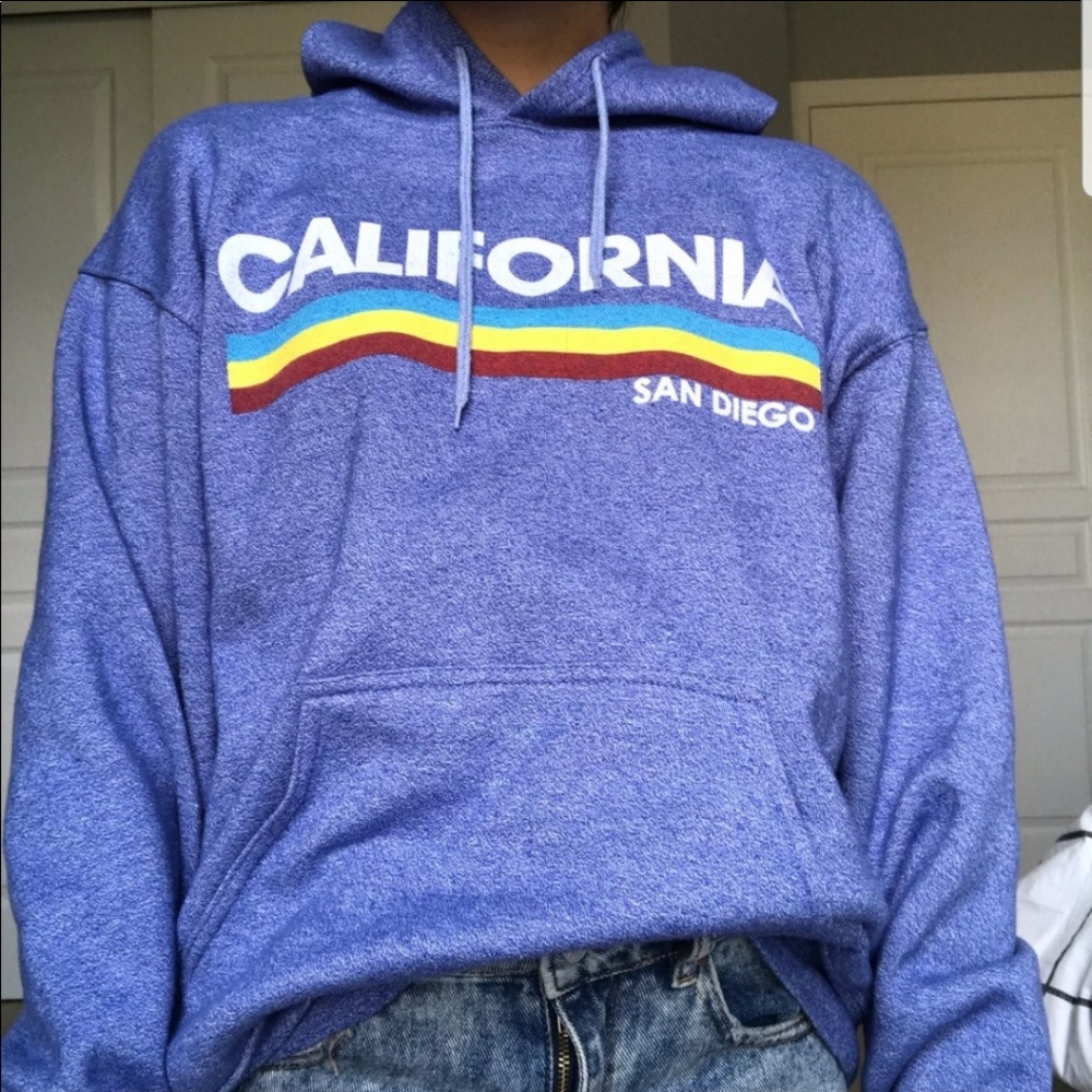 EUC California sweatshirt. Size small, super cute!